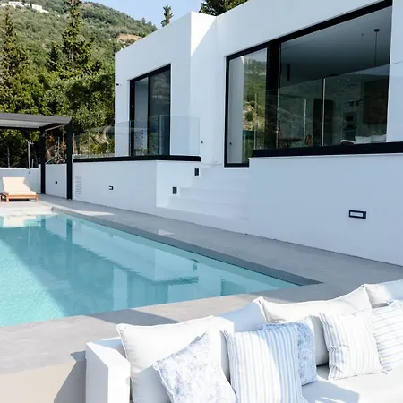 Mandevilla Hillside Luxury Villas Agios Nikitas Exterior photo
