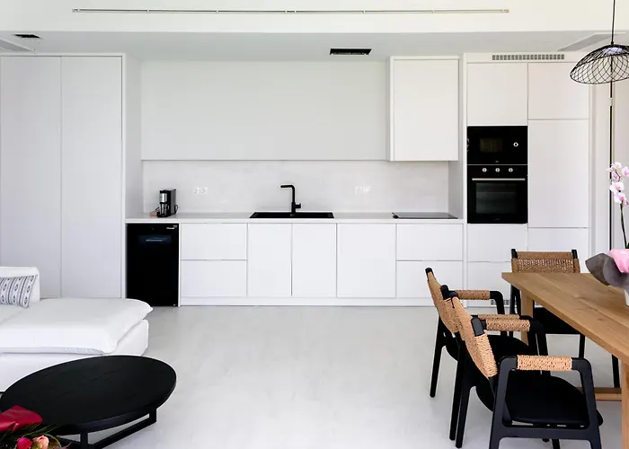 Mandevilla Hillside Luxury Villas