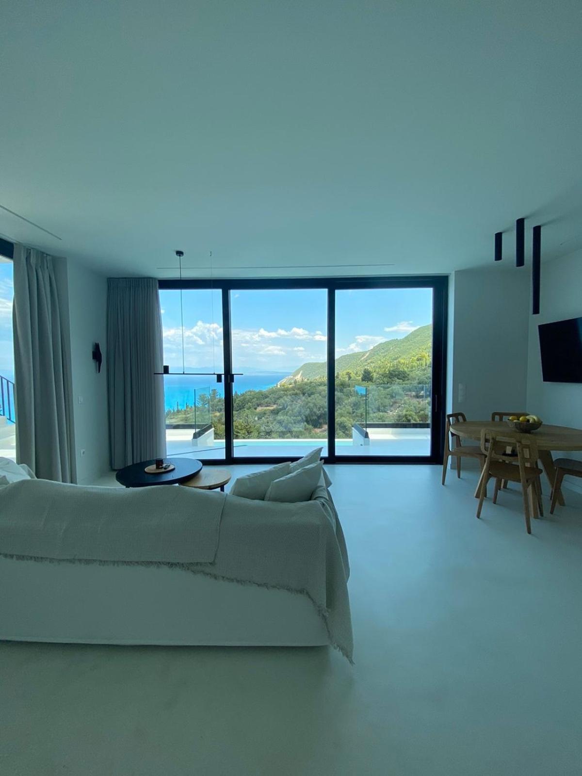 Mandevilla Hillside Luxury * Áyios Nikítas